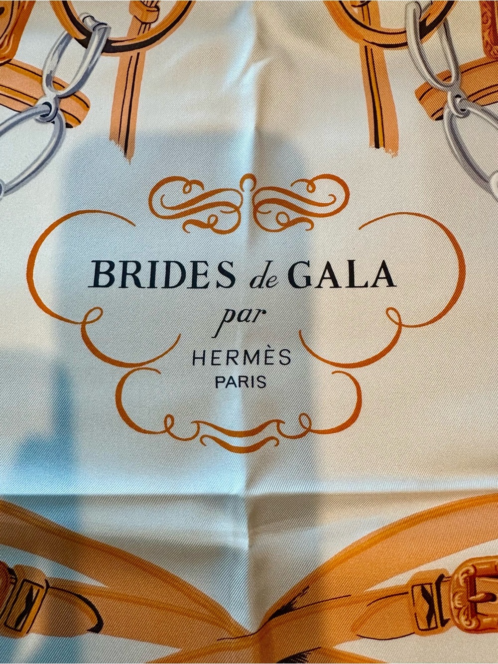 Hermès Brides de Gala Silk Scarf in Orange and White - Picture 2 of 4